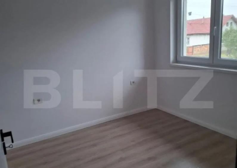 Duplex 4 camere in centrul comunei Sanandrei ,102 mp,P+1E - 9