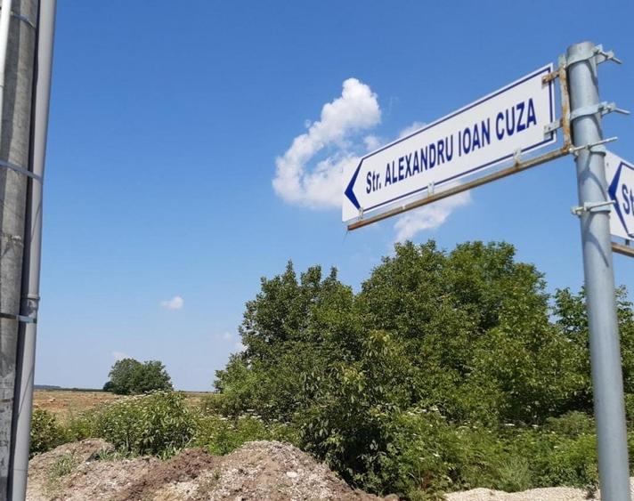 INVESTITIE IMOBILIARA! 10420mp cu 47.5ml deschidere! - 2