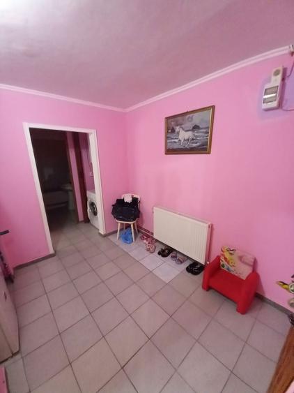 Apartament de Vanzare - 1