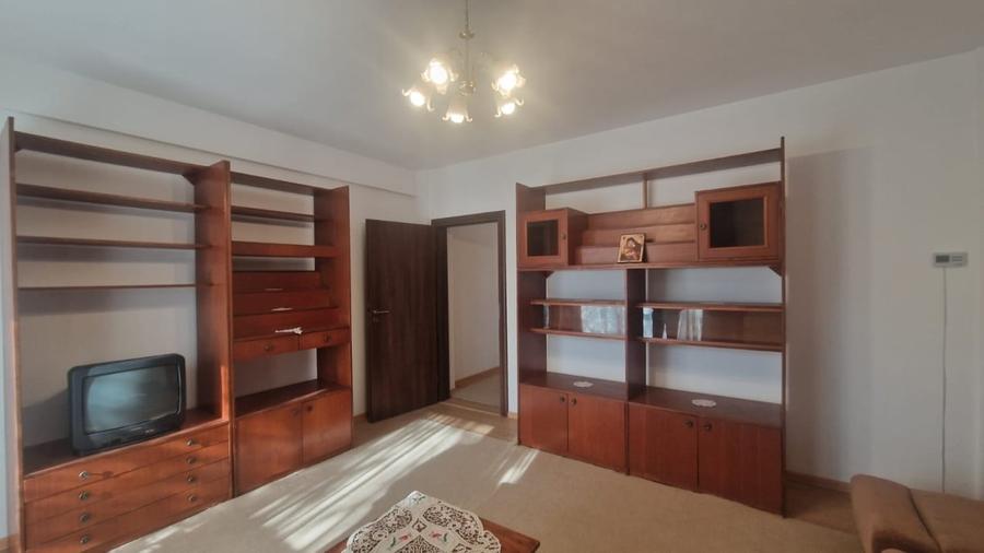 Apartament 2 camere, decomandat, 63mp, cartier Brazda, zona Carrefour - 2