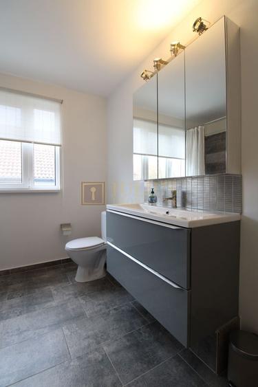 Casa individuala, zona Brytim, 4 camere + 2 bai, centrala proprie. - 18