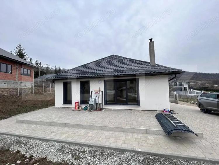 Casa de vanzare - 120mp utili , zona linistita si priveliste panoramica - 13