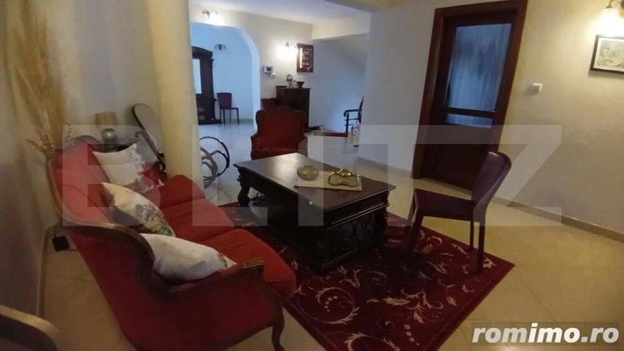 Casa de vanzare, pretabila pentru Pensiune sau regim hotelier - 8