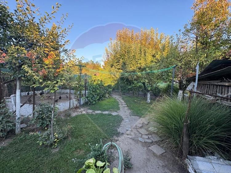 Casa / Vila cu 7 camere de vanzare in zona Central - 35