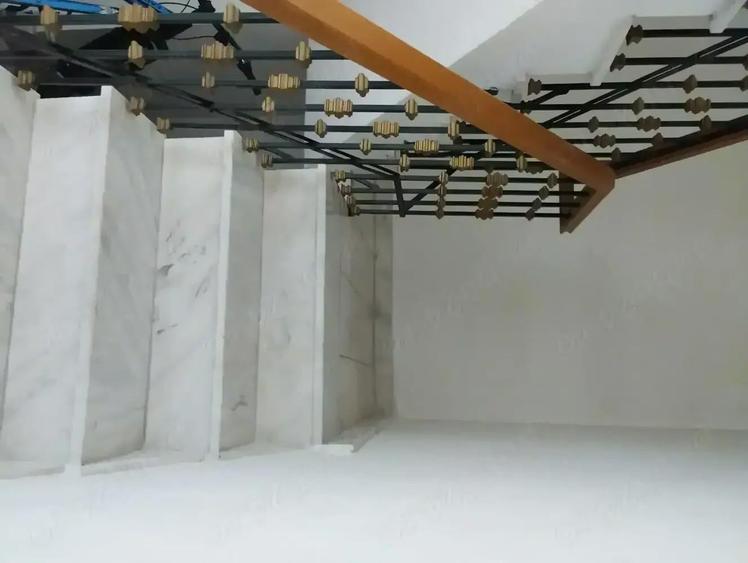 Inchiriez casa str. Calea Craiovei, Pite?ti - 1