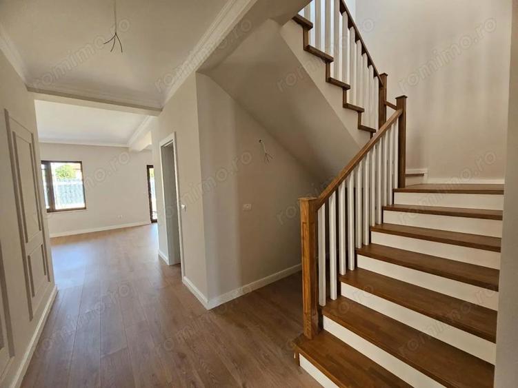 Zona Aradului! Despartit prin Garaj! - 7