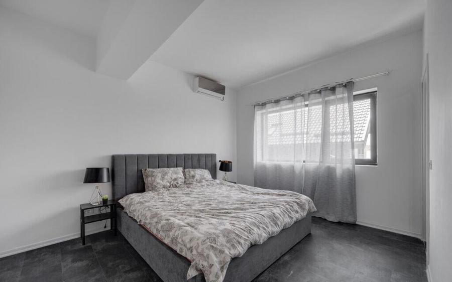 Casa moderna 3 dormitoare,140m2,living generos, loc - 12