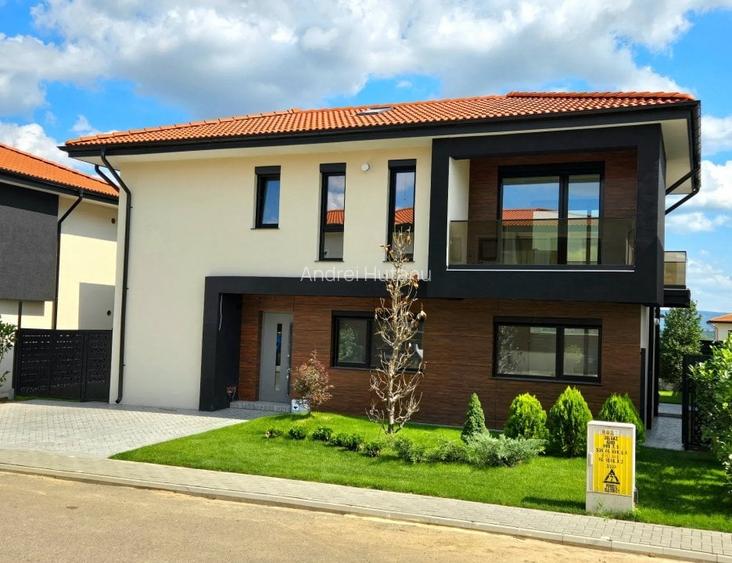 CASA CU 4 CAMERE GALATA , 145 MP UTILITI SI 380 MP DE TEREN