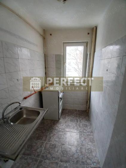 AP.3 camere SEMIdecomandat, zona Baraolt, ETAJUL 2,pret 54500 euro - 5