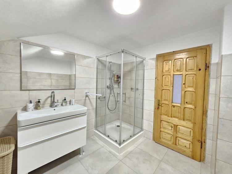 Vila superba de vanzare in Vintila Voda, Buzau D+P+1 si anexe - 37