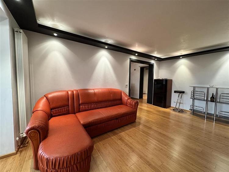 APARTAMENT 2  CAMERE , STRADA BUCEGI - 7