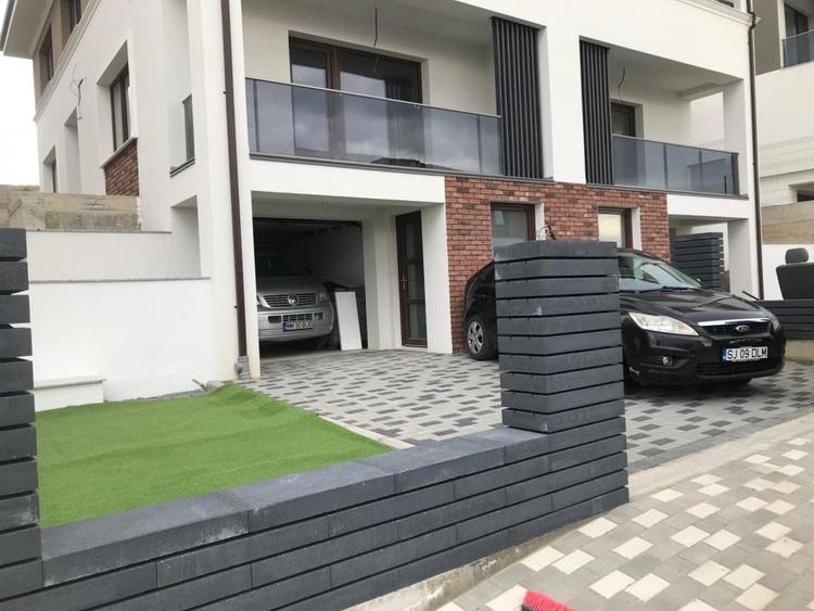 Comision 0% Duplex semifinisat cu Garaj Voronet . - 2