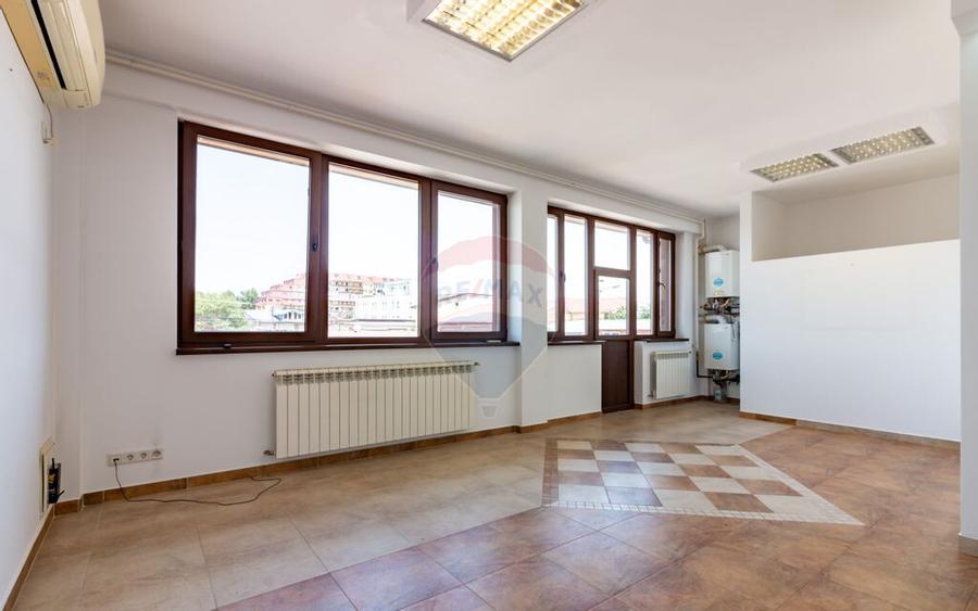 De vanzare cladire multifunc?ionala Calea Ferentari - 18