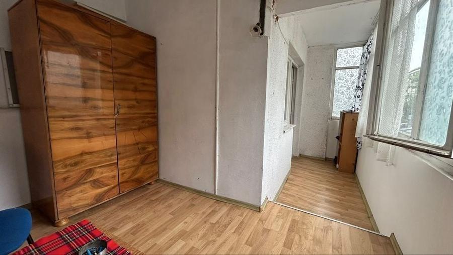 Garsonieră decomandată în Exterior Vest