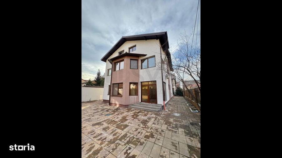 Casă cu 6 camere cu Teren 541 Mp în Ghencea