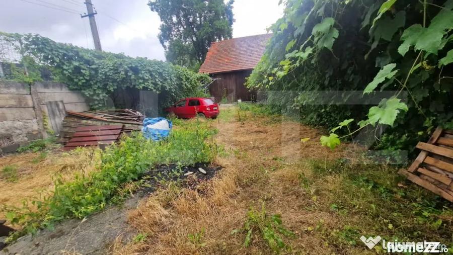 Casă cu 5 camere cu Teren 935 Mp în Central
