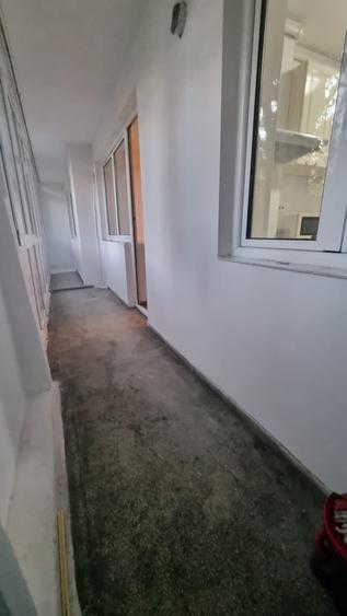 Apartament cu 2 camere semidecomandat în Tineretului