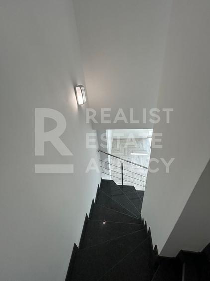 Duplex cu 4 camere cu Canalizare în Exterior Nord