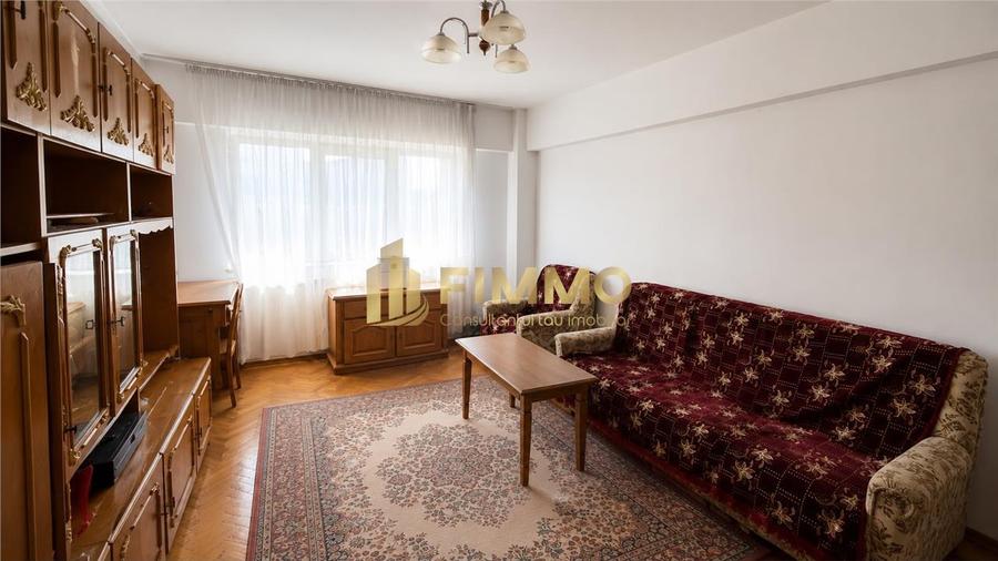 Apartament cu 3 camere decomandat în Obcini