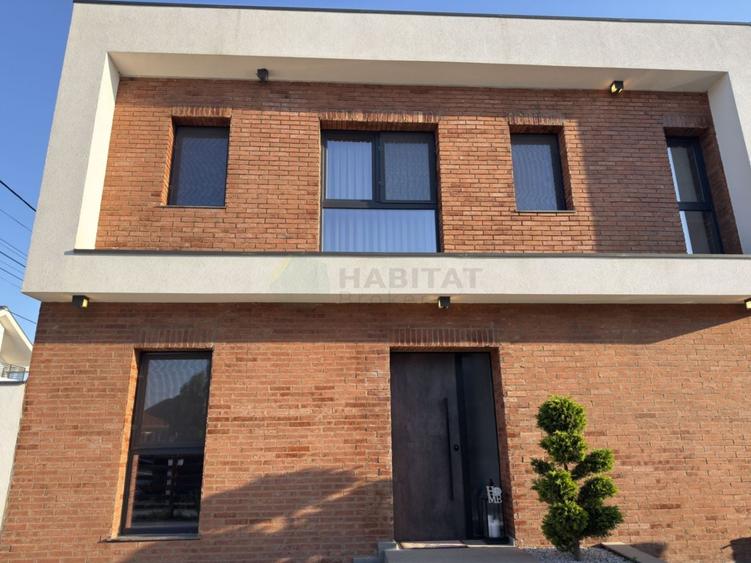Casă cu 6 camere cu Teren 385 Mp în Tunari