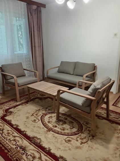 Apartament cu 2 camere în Podu Roș