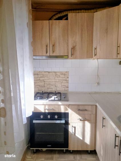 Apartament cu 3 camere semidecomandat în Șagului