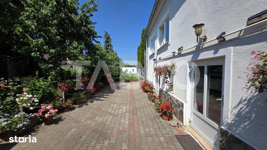 Casă cu 4 camere cu Teren 3150 Mp în Central
