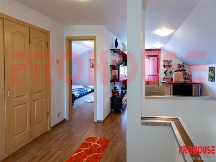 Vila de in cartierul Gheraiesti!!! - Actualizare pret! - 14