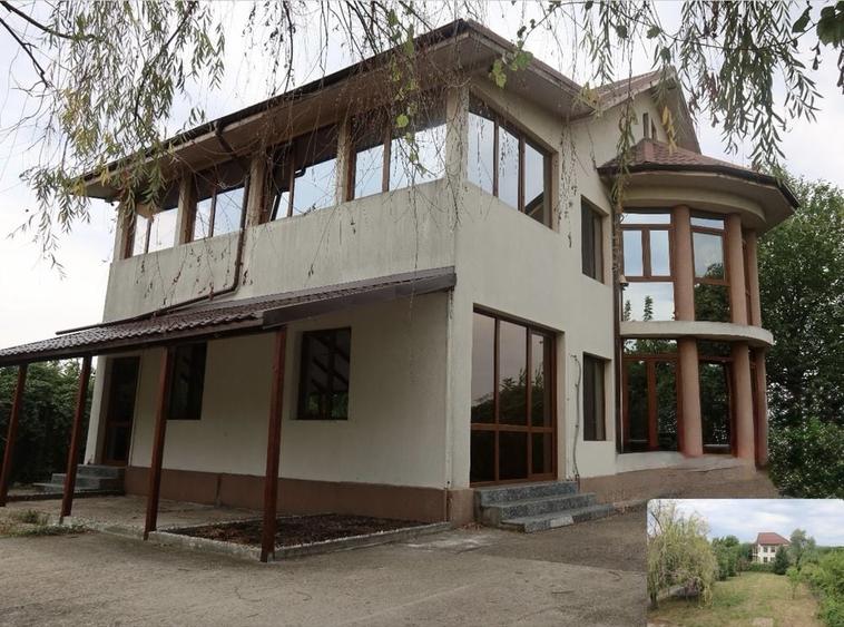 Casă cu 4 camere cu Teren 1141 Mp în Rachieri