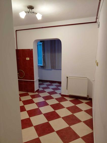 Apartament 3 camere decomandat - 10