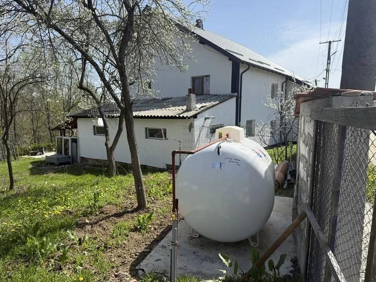 Casă cu Teren 1000 Mp în Băbana