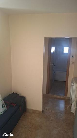 Apartament cu 2 camere decomandat în Călărași