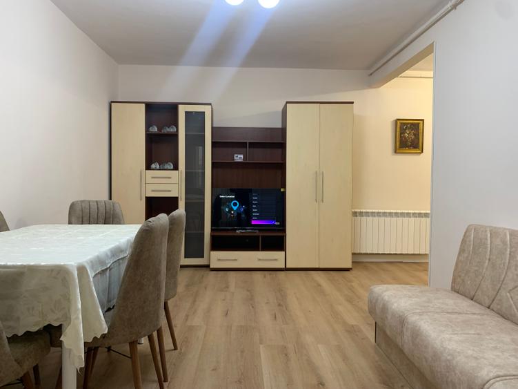 Apartament cu 3 camere decomandat, mobilat în Stadion