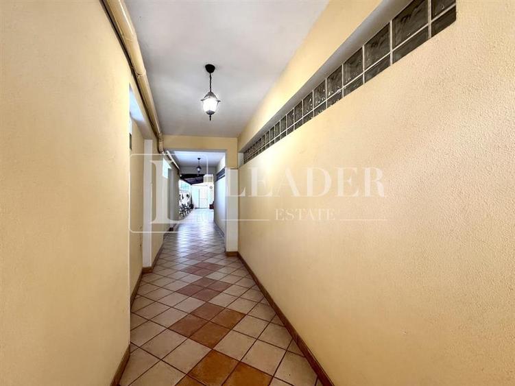 Apartament cu 4 camere decomandat în Titulescu