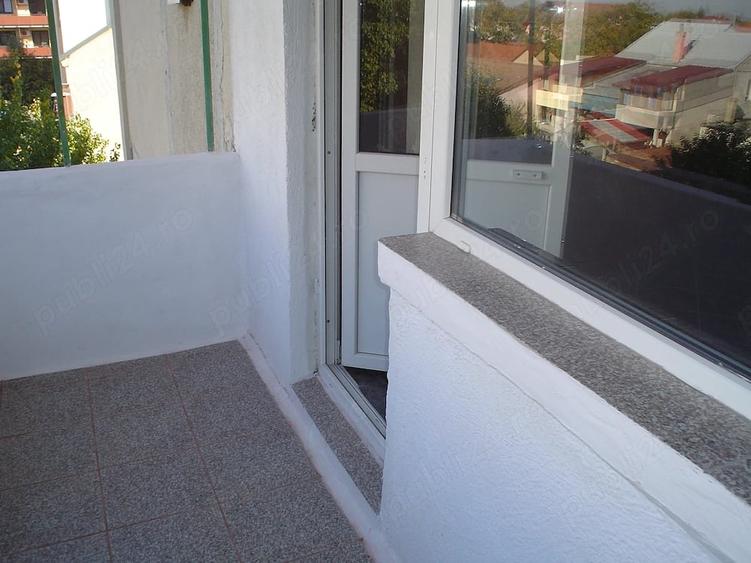 Proprietar ,inchiriez apartament 2 camere ,amenajat ,etajul 2 - 2