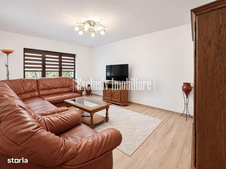 Apartament cu 3 camere decomandat în Central