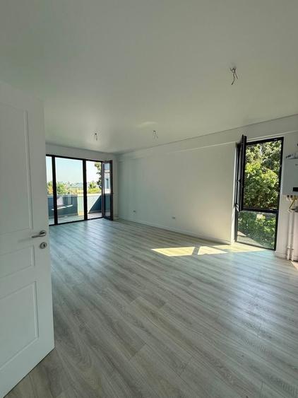 Apartament cu 2 camere nedecomandat în Sârbi