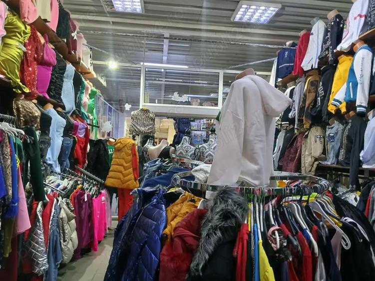 Complex comercial Rodna - 2