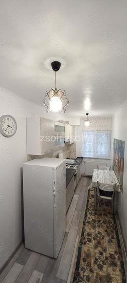 Inchiriez garsoniera