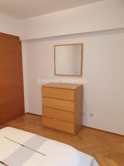 Inchiriere apartament 3 camere Parcul Carol