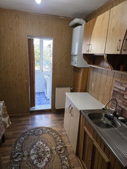 Inchiriere apartament 2camere - 3