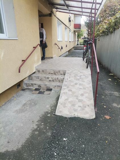 Se vinde apartament cu 3 camere decomandate in cartier dupa zid Media? pre? 59000 euro Se vinde apartament cu 3 camere decomandate in cartier dupa zid Media? pre? 59000 euro