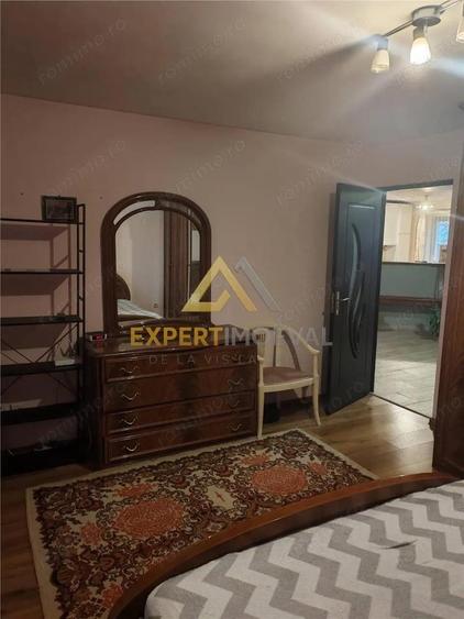 Cas #259; Mocira 5 ari teren pret de apartament - 8