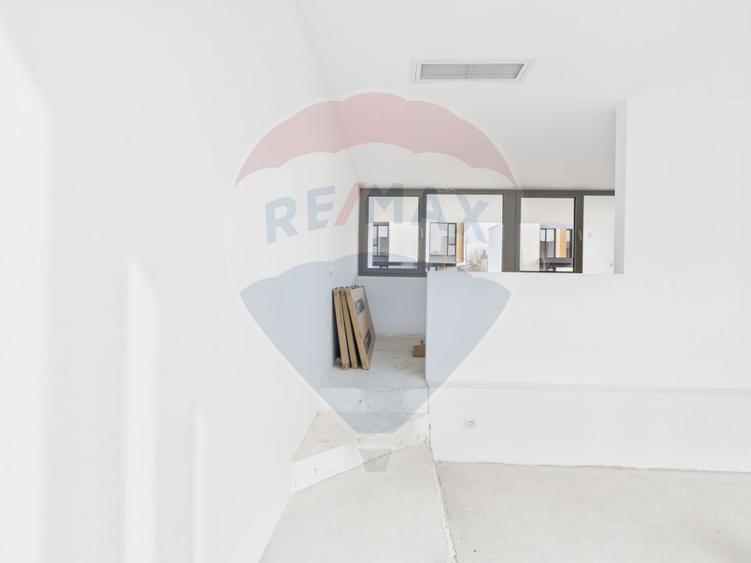 Vila luminoasa, cu finisaje premium, 4 camere in Tunari - Amber Forest - 6