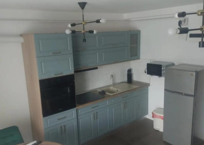 Apartament 3 camere, mansarda in ZONA CENTRALA - 5