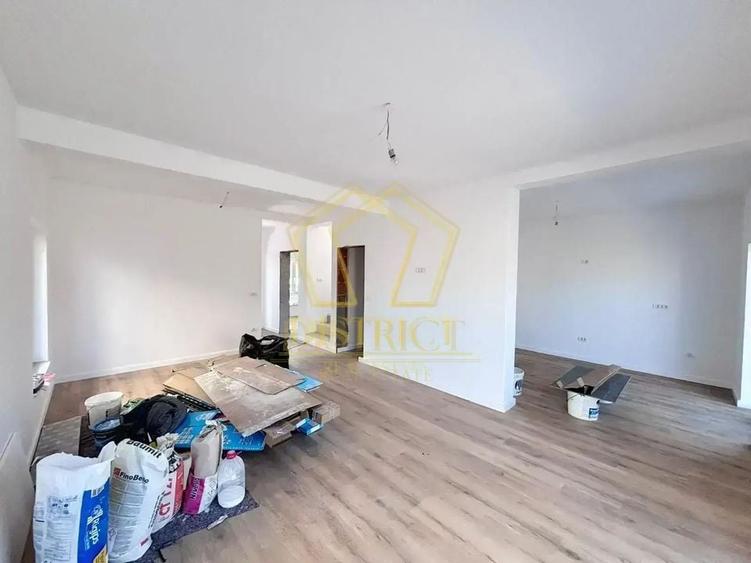 Duplex cu 5 camere, despartit prin camera tehnica I Dumbravita - 4