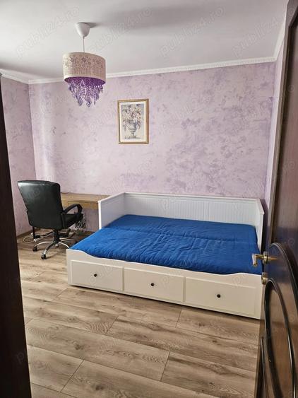 De vanzare Vila spatioasa P+1+M in orasul Fundulea, judetul Calarasi - 2