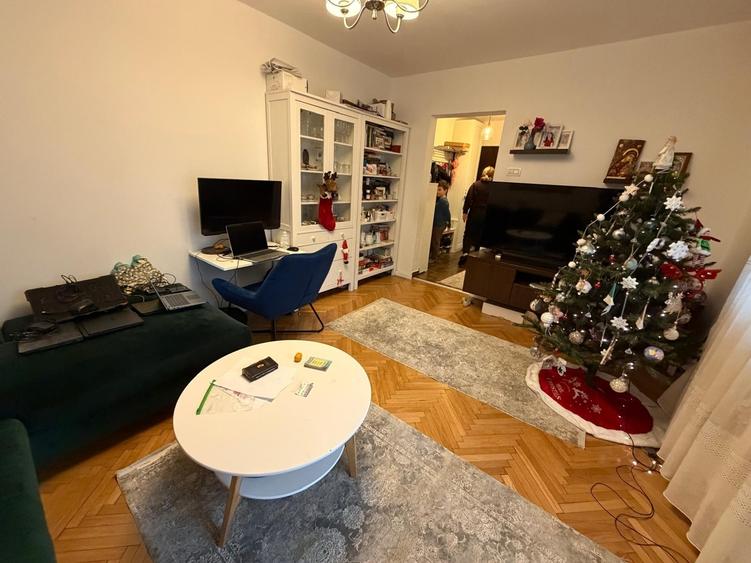 Dristor - Nicolae Grigorescu - Piata Matei Ambrozie - 14