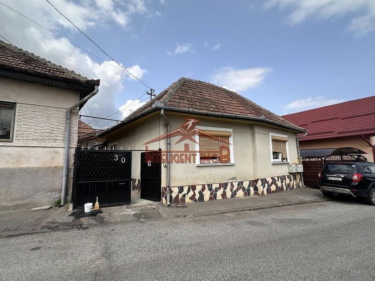 Casa de vanzare cu 3 camere in Medias zona centrala - 18