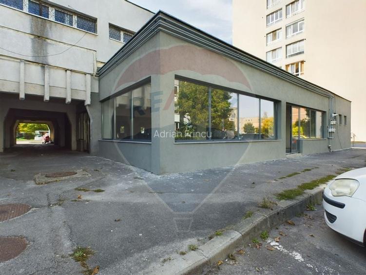Spatiu comercial 385 mp, zona Tudor Vladimirescu Spatiu comercial 385 mp, zona Tudor Vladimirescu